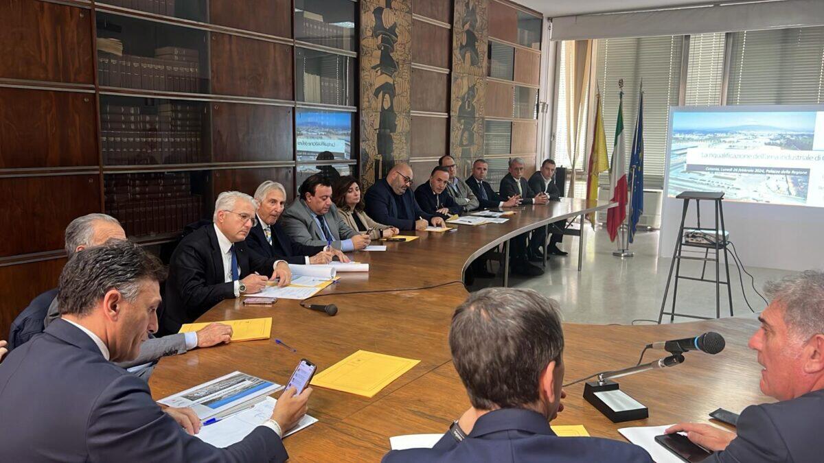 Sinergia per il potenziamento della zona industriale di Catania - 