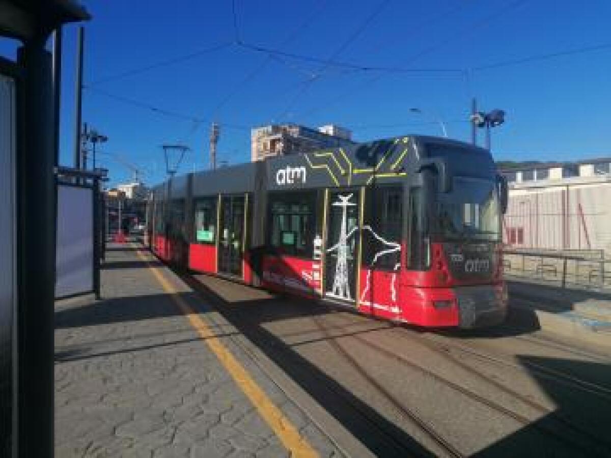 Tram ATM fermo a Messina a causa di un guasto elettrico - 