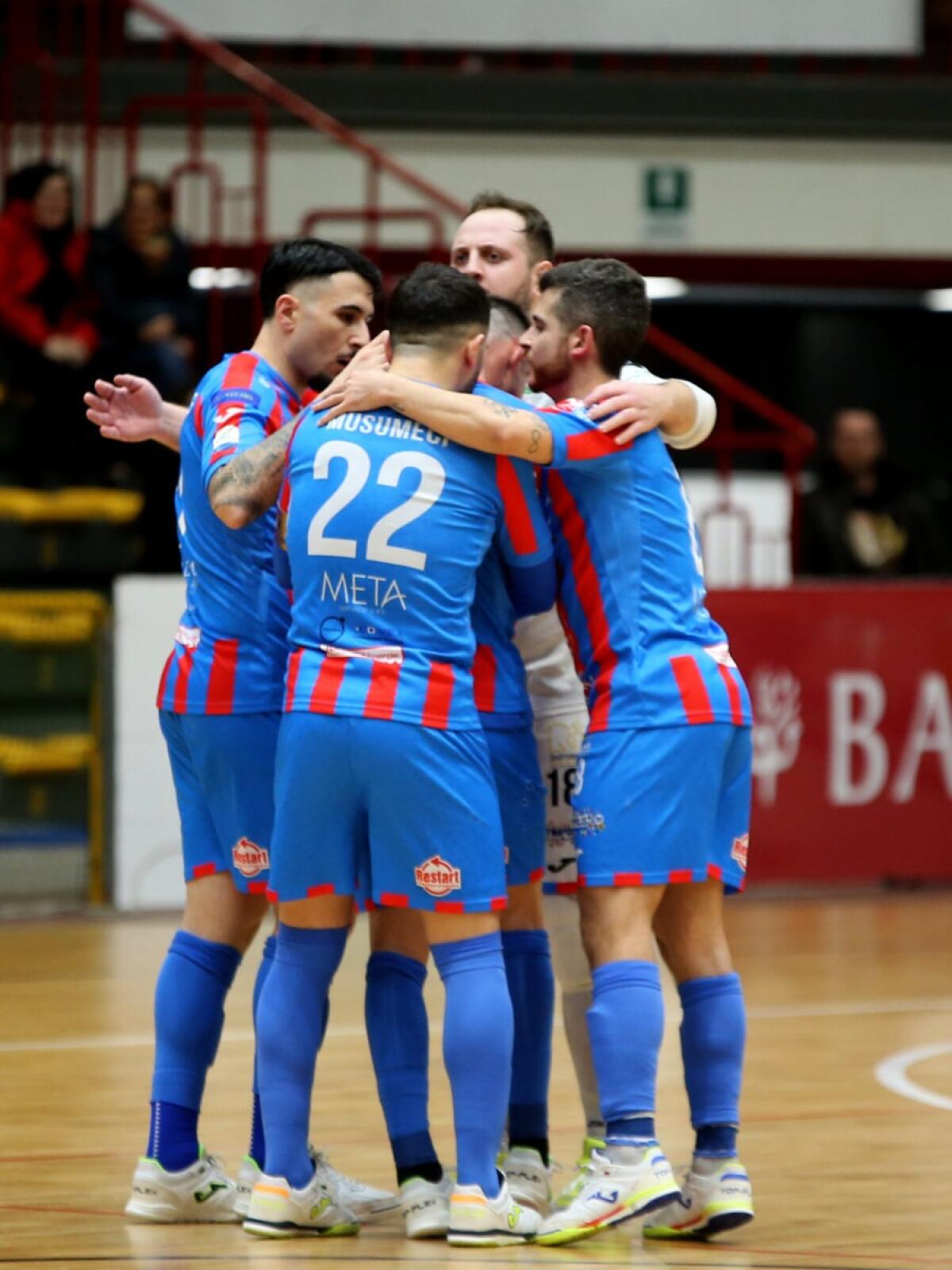 Meta Catania Calcio a 5 pareggia 1-1 contro la Came Treviso al PalaCatania - 