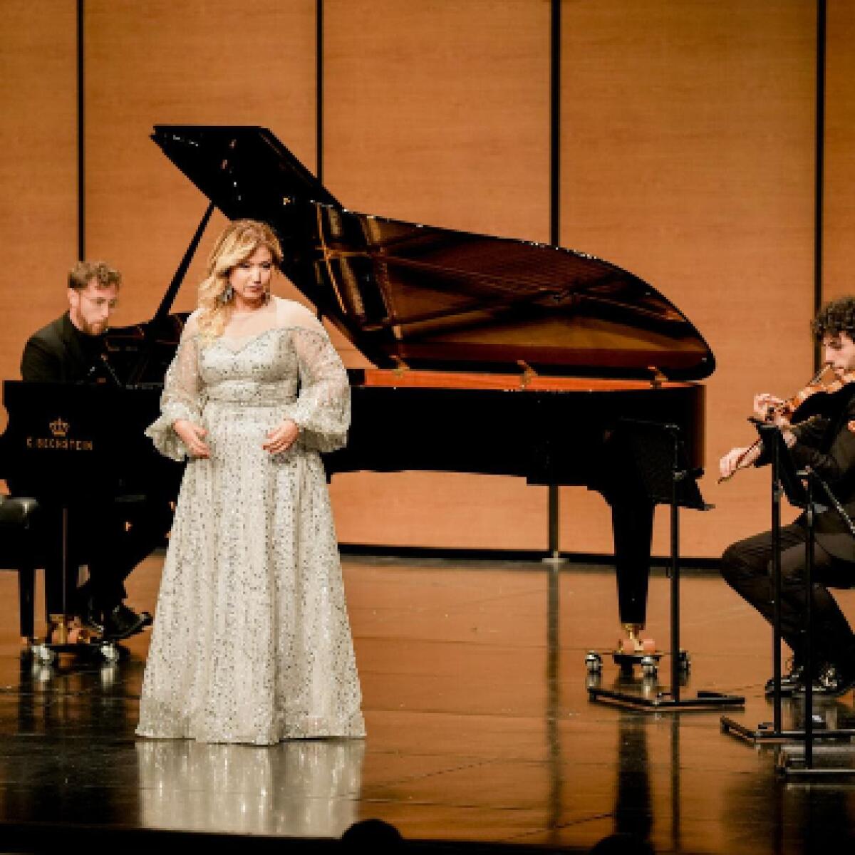 Concerto "Tribute to Maestro Puccini" in Bahrain: Successo per i giovani violinisti della Massimo Youth Orchestra - 
