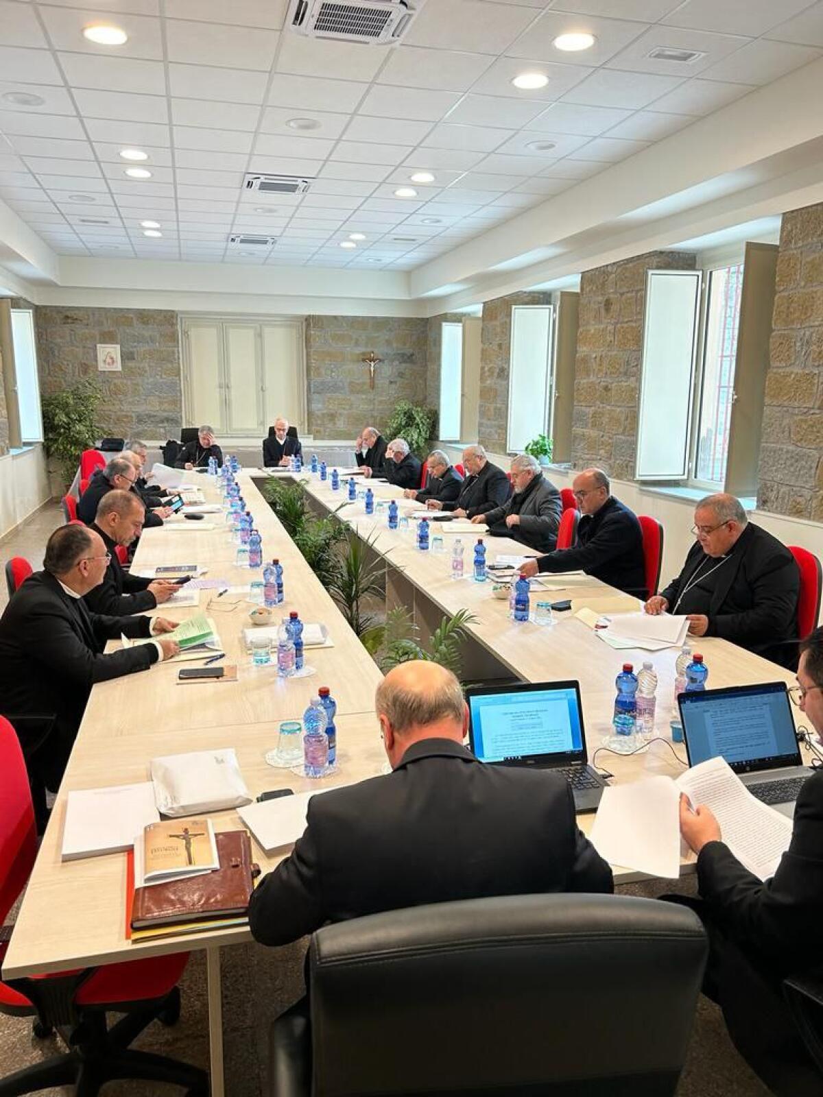 Vescovi siciliani preoccupati per la proposta di Autonomia differenziata - 