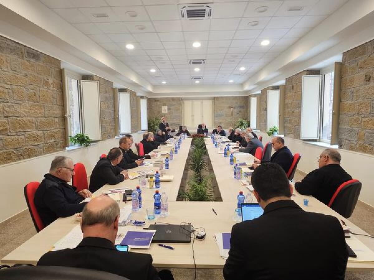Conferenza Episcopale Siciliana: sintesi dei lavori a Castell'Umberto - 