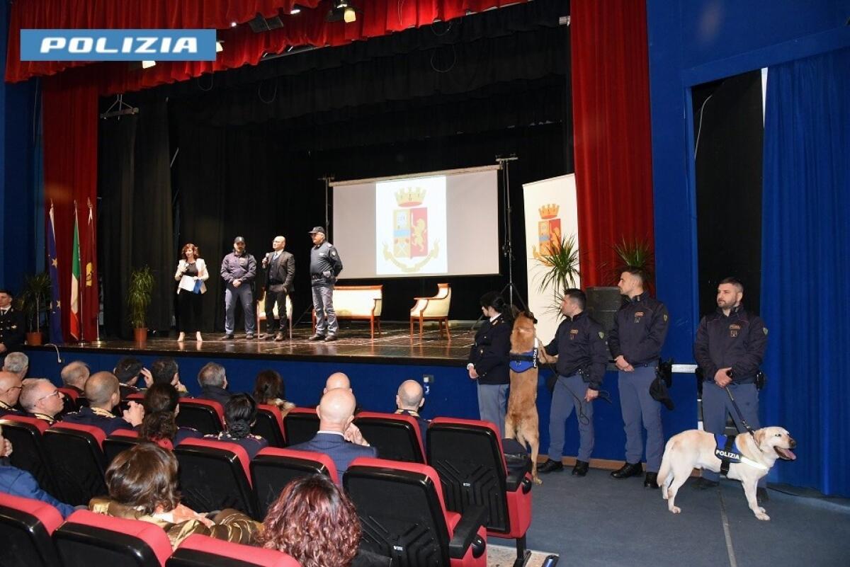 Unità Cinofile della Polizia di Stato in mostra: cani al servizio della collettività. - 
