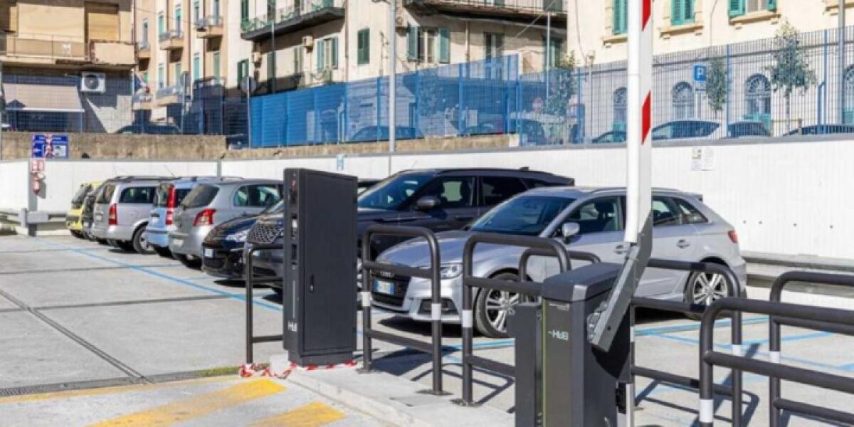 Presentazione del nuovo sistema di automazione del parcheggio "La Farina" - 