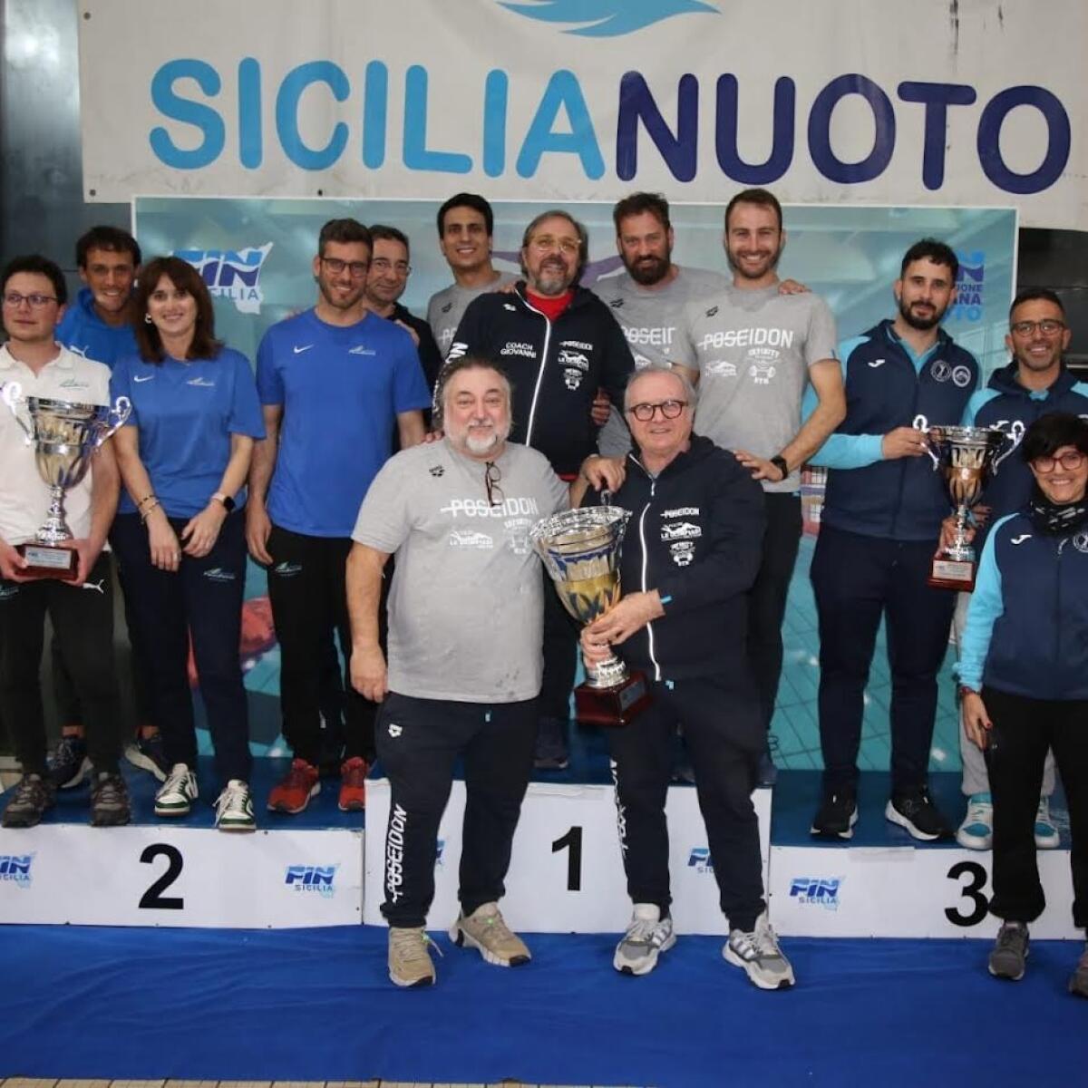 Poseidon trionfa ai Regionali di Nuoto: vince il titolo per società - 