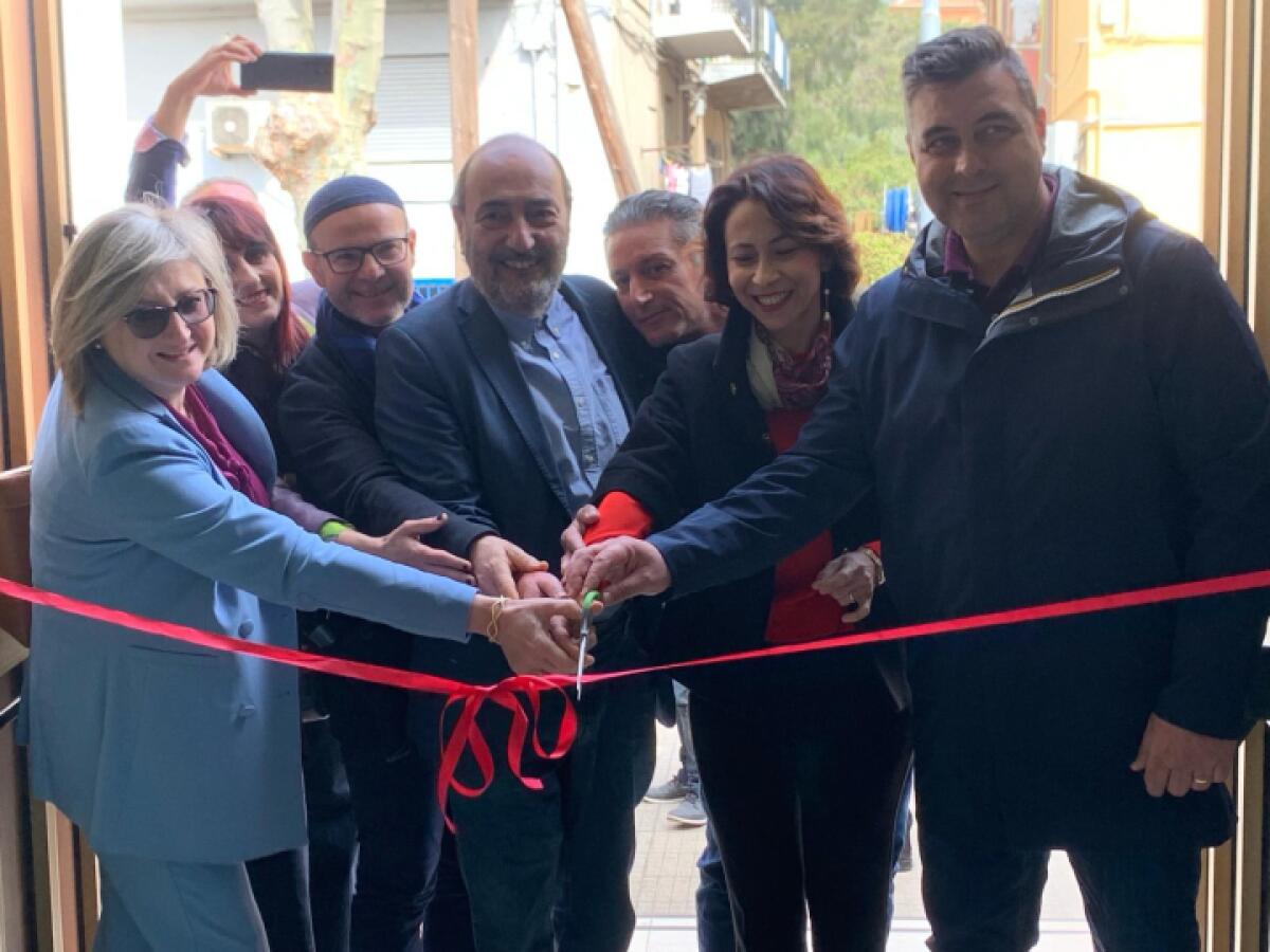 Inaugurati murales sulle quattro stagioni al plesso di Papardo dell'Istituto Comprensivo Evemero - 