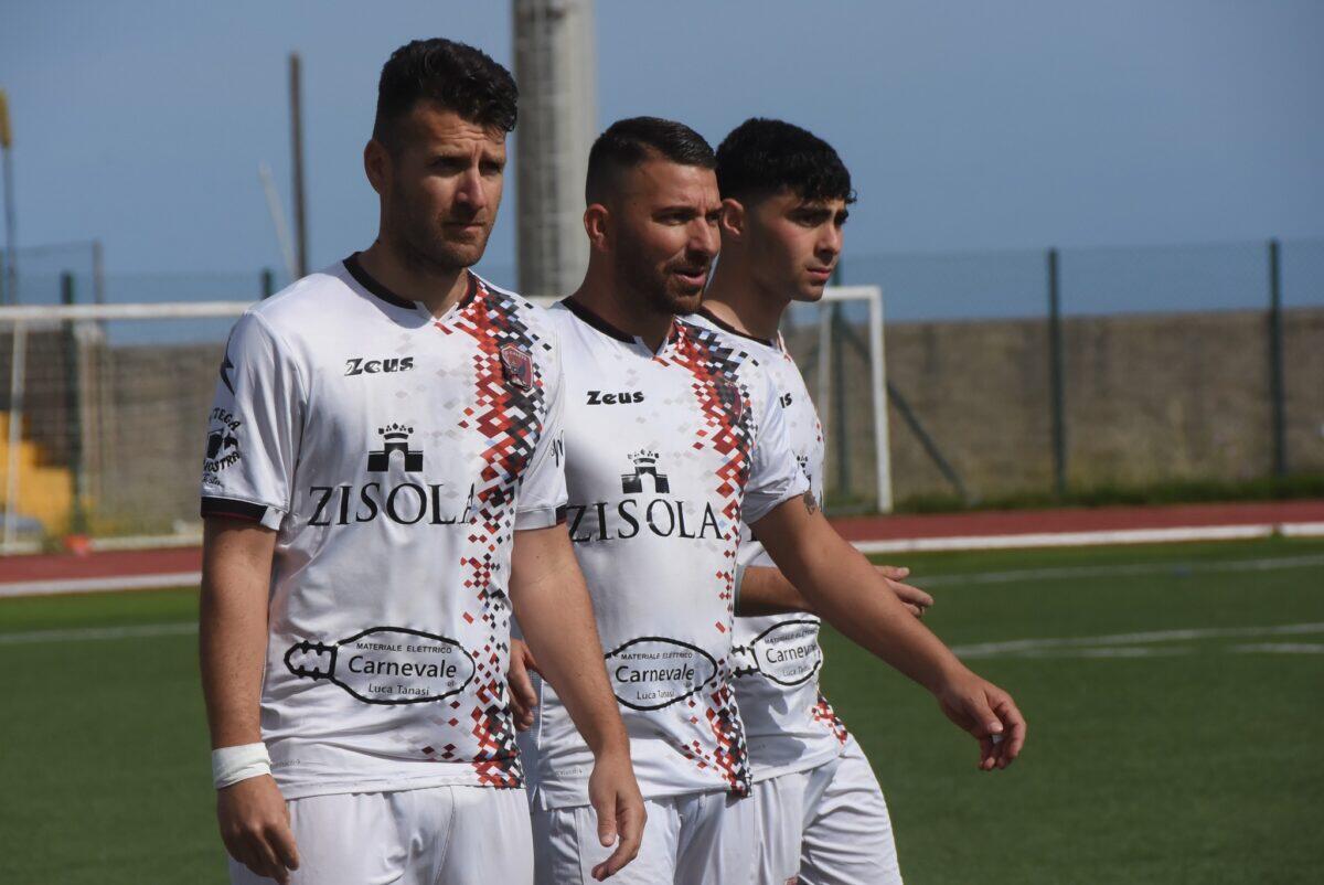 Noto Calcio: Convocati e appuntamento per Noto - Real Belvedere - 