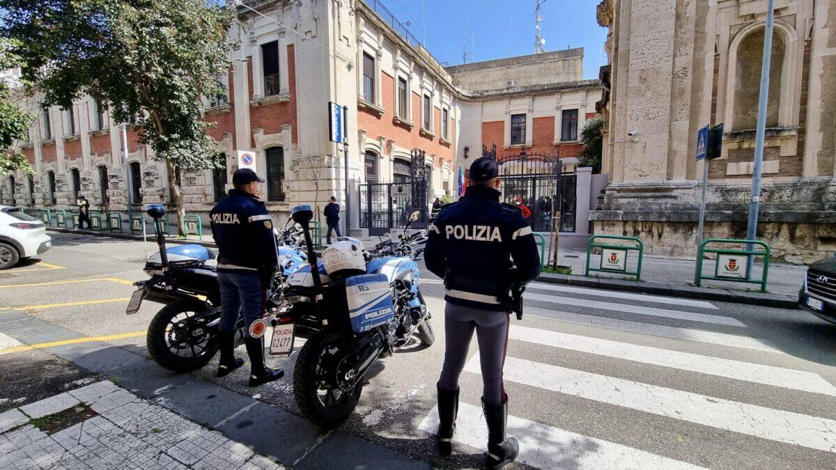 Provvedimento di sospensione attività per rosticceria del centro città. - 