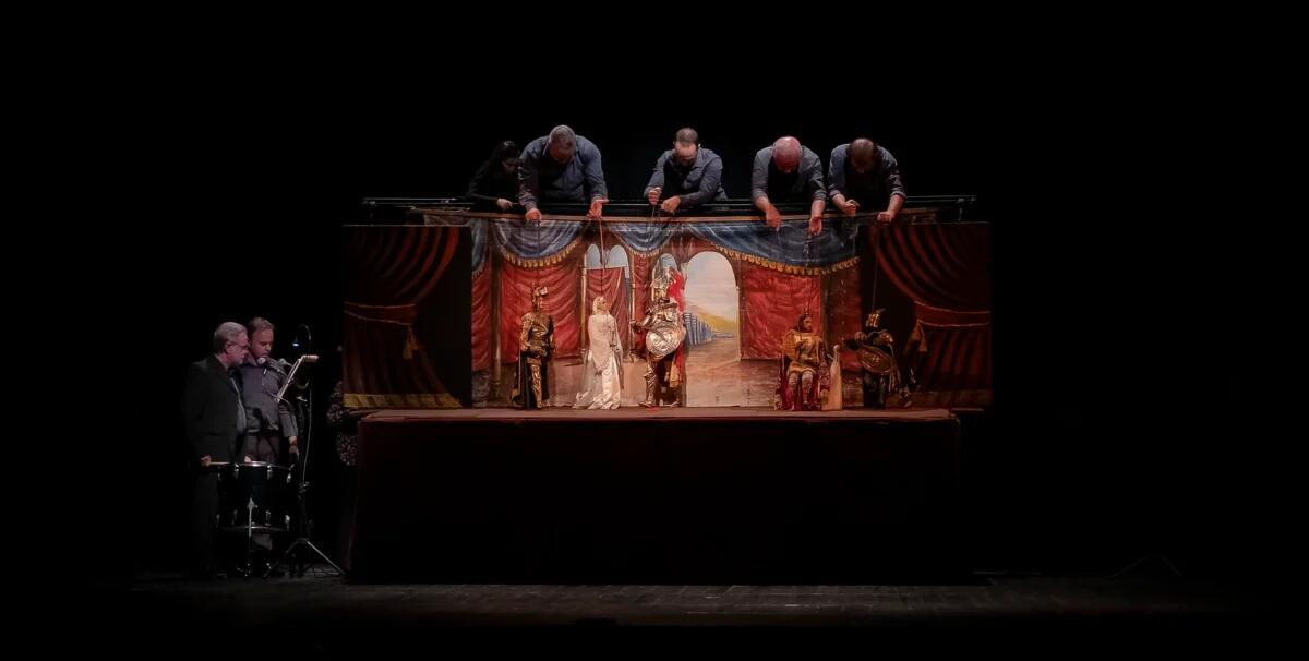 Opera dei Pupi, la vera storia catanese delle marionette più famose in Sicilia - 