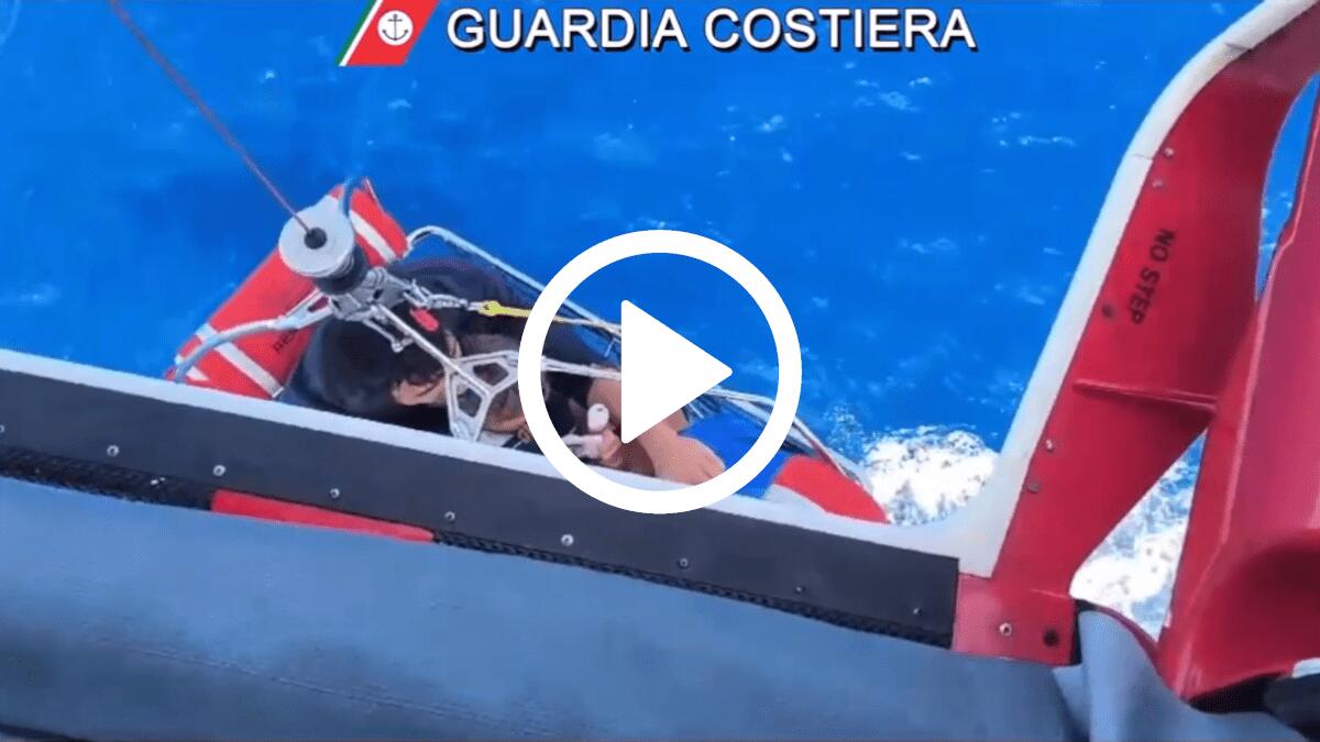 Bambino ferito in barca: elisoccorso Guardia Costiera Catania e chirurgia d’urgenza [VIDEO] - 