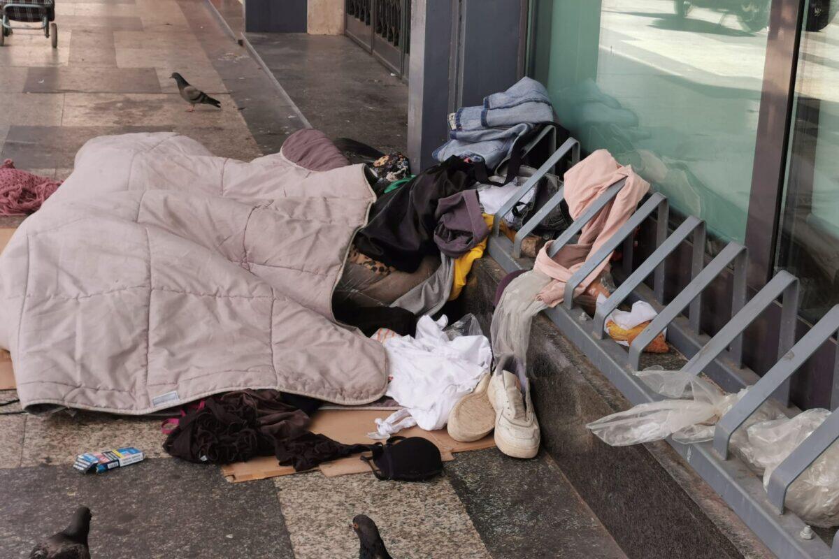 “Bisogna attivare soluzioni adeguate e definitive”, Cardello denuncia il degrado al centro di Catania - 