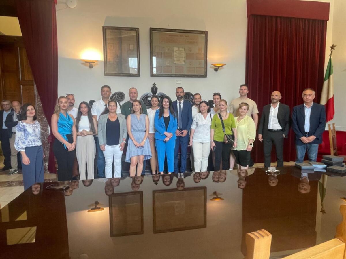 Accoglienza della delegazione internazionale a palazzo Zanca: progetto per lo sviluppo sostenibile contro il cambiamento climatico. - 