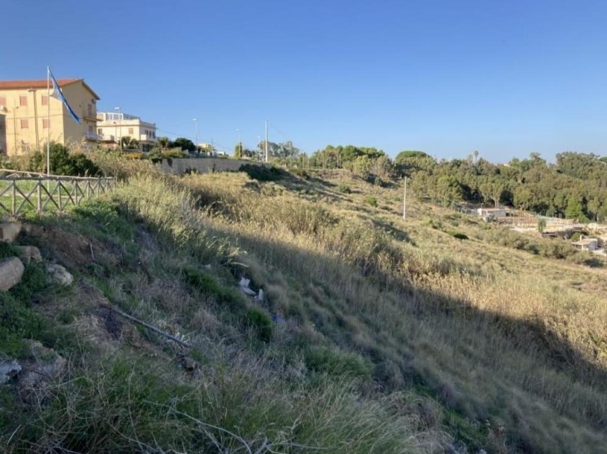 Menfi: Gara pubblicata per consolidare la collina di Porto Palo - 