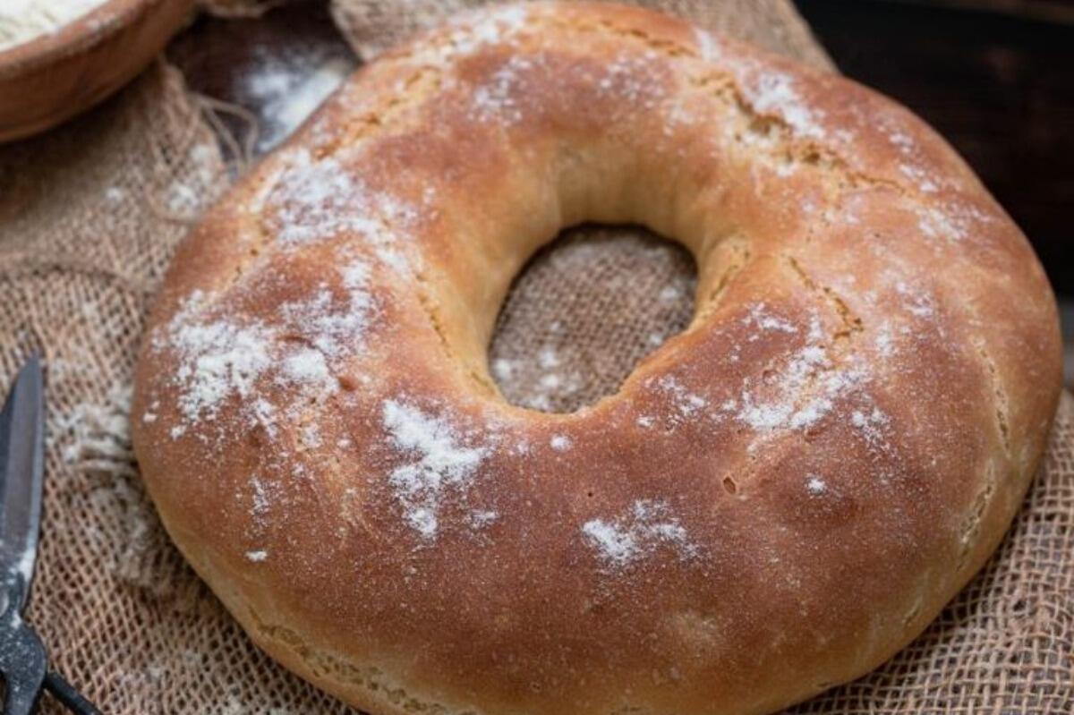 "U cucciddatu", la vera ricetta per preparare in casa la ciambella di semola dei catanesi - 
