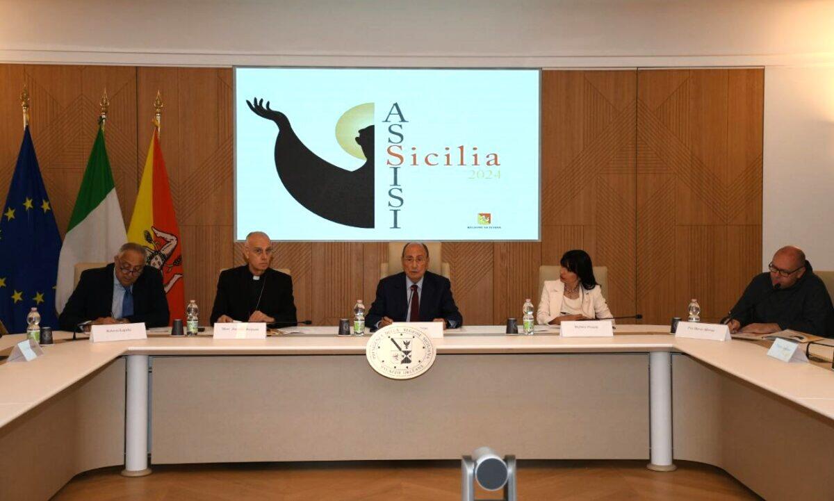 Sicilia offre l'olio per la lampada votiva di San Francesco - 