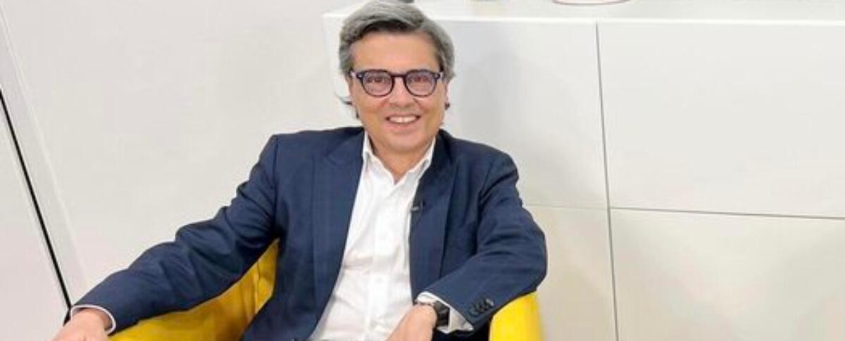 Salvo La Rosa annuncia: "Continuo a preparare tanti cosi belli". Ma cosa bolle in pentola? - 