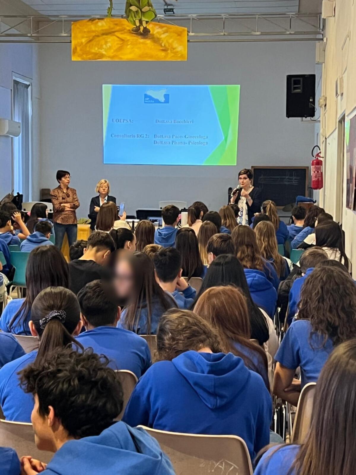 Progetto di educazione alla salute 'Un medico tra i banchi': scuola e ASP Ragusa insieme per la prevenzione delle malattie - 