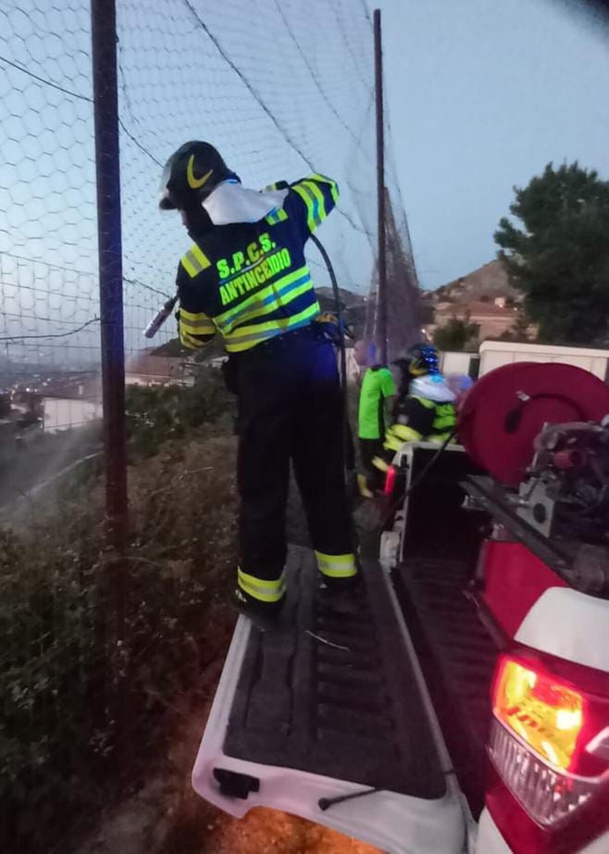 Sicilia in piena attività antincendio: denunciato sessantenne per incendio a Enna - 