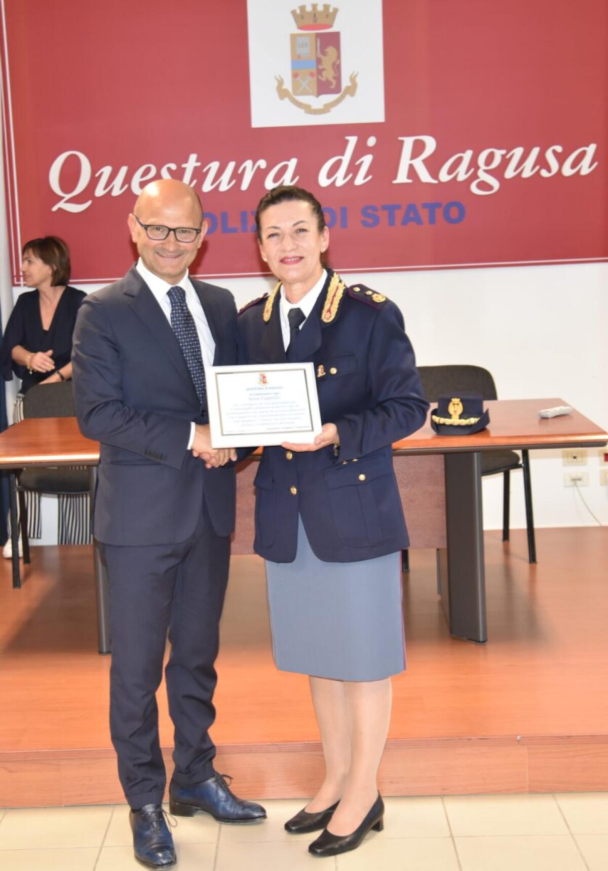 Addio al Commissario Capo Cappello: la Questura di Ragusa le augura una splendida pensione - 