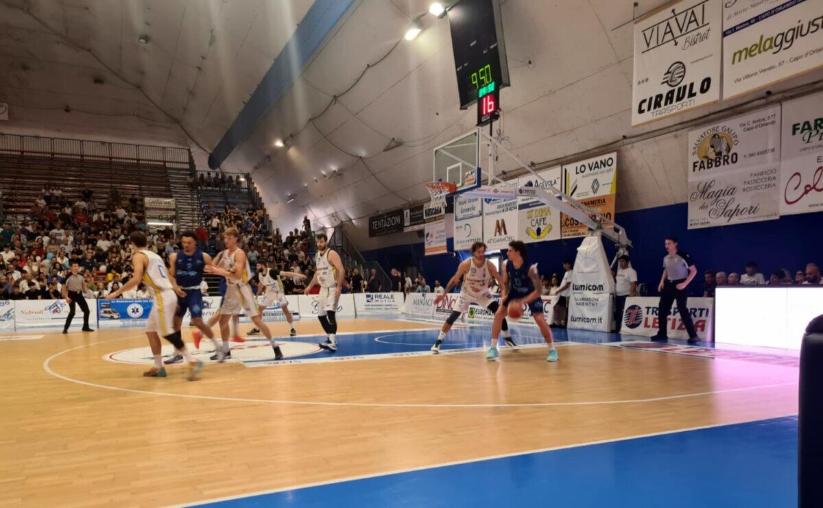 Capo d’Orlando vince l’overtime, Virtus Ragusa spreca 18 punti: gara-1 persa - 