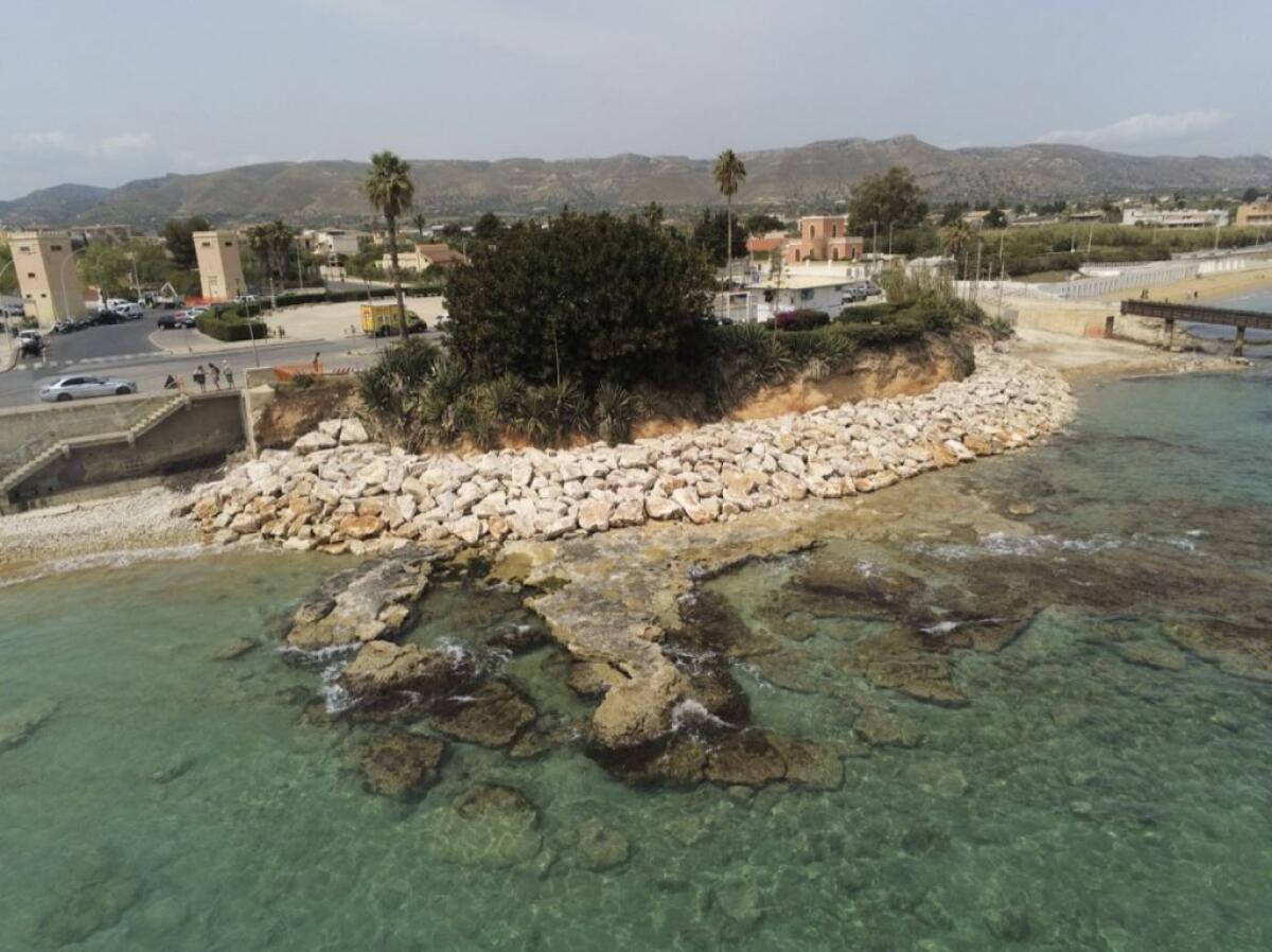 Monitoraggio ambientale sul litorale di Avola per contrastare l'erosione costiera - 