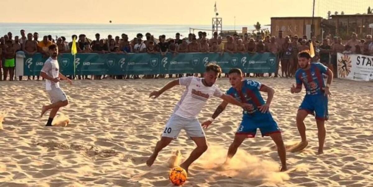 Parte oggi a Messina la prima tappa del campionato regionale di beach soccer Serie B "Sabbie di Sicilia" - 