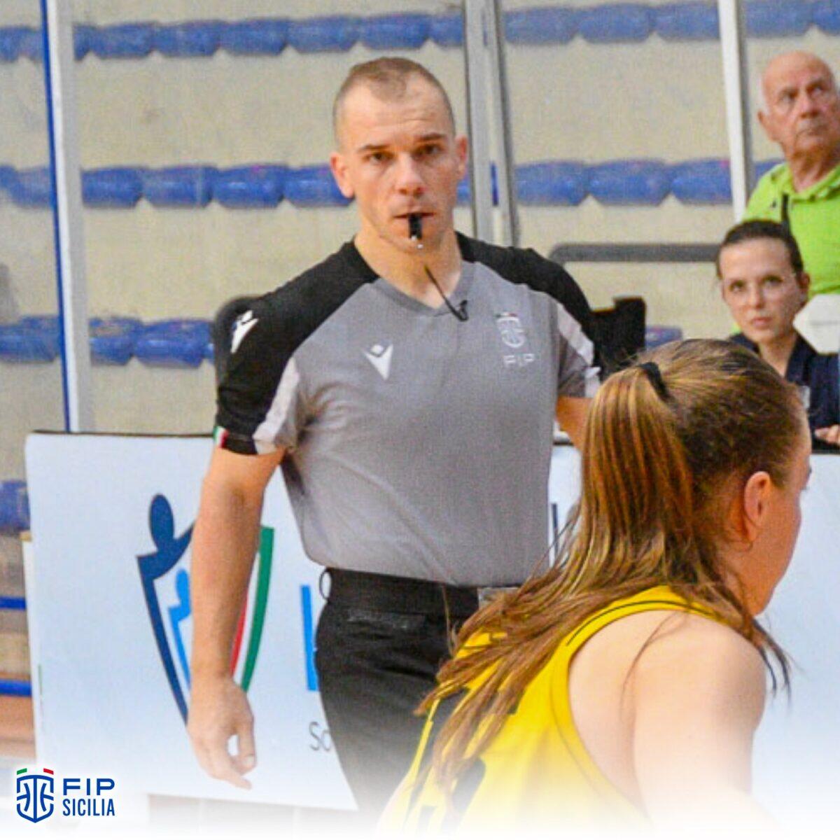 Alessandro Lorefice arbitra la finale scudetto U17F: i complimenti del CR Sicilia - 