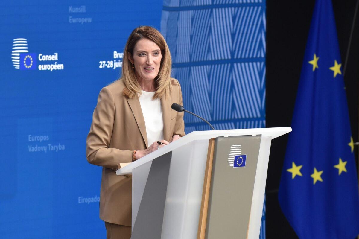 Roberta Metsola rieletta alla guida del Parlamento europeo: prontezza e determinazione di fronte alle sfide! - 