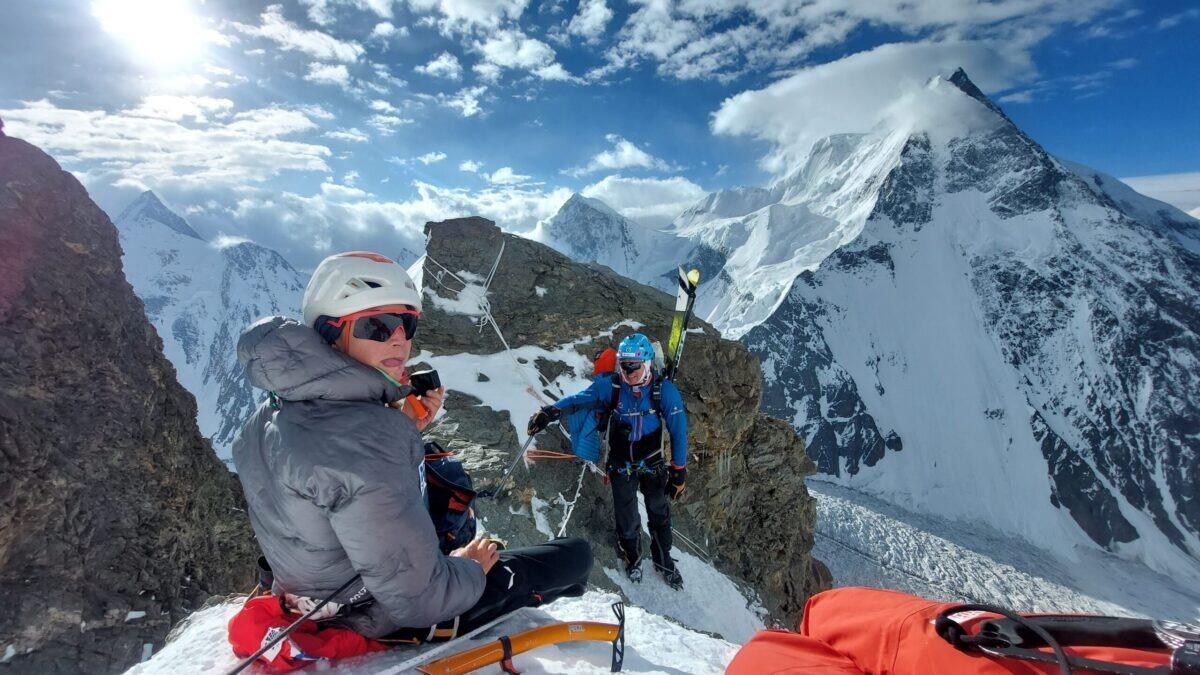Verso nuove vette: le alpiniste italiane pronte a conquistare il K2 con notti a 6-7mila metri! - 