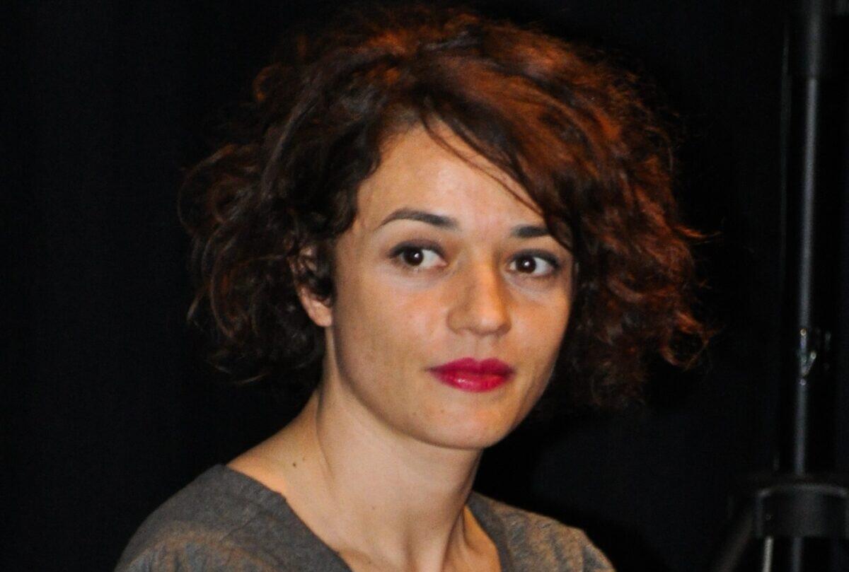 La catanese Carmen Consoli denuncia: "Perché un Influencer guadagna più di un Medico?" - 