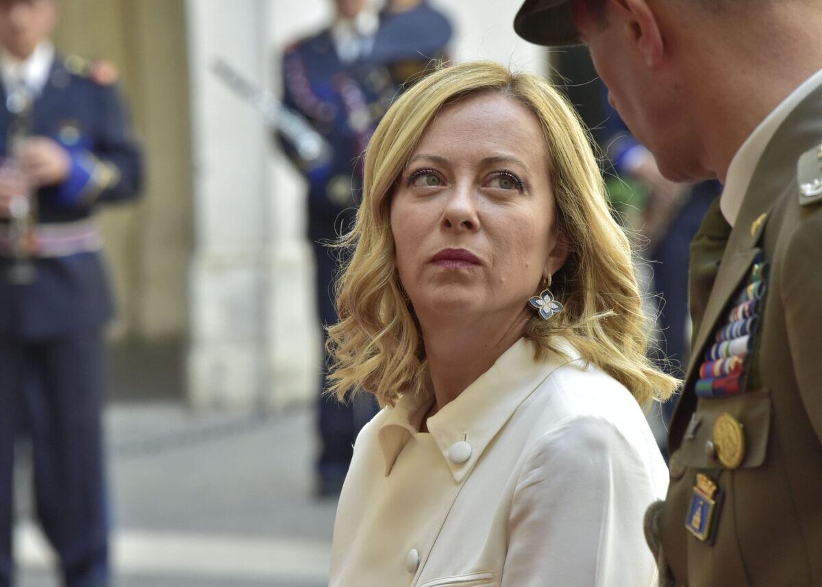 Il sindacato dei giornalisti avverte Meloni: le liste di proscrizione minacciano la democrazia! - 