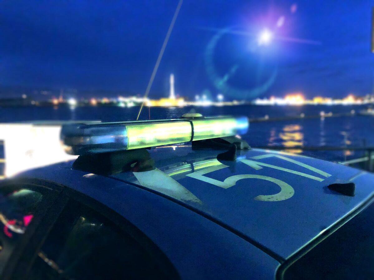 Estate Sicura: La Polizia di Stato Intensifica i Controlli sugli Esercizi Pubblici. In un Lido, Scoperta una Serata Danzante con il Triplo degli Avventori Consentiti! - 