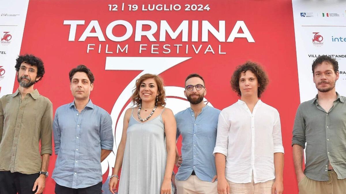 "Pietra madre" trionfa al Taormina Film Festival: il documentario sull'Etna conquista il pubblico - 