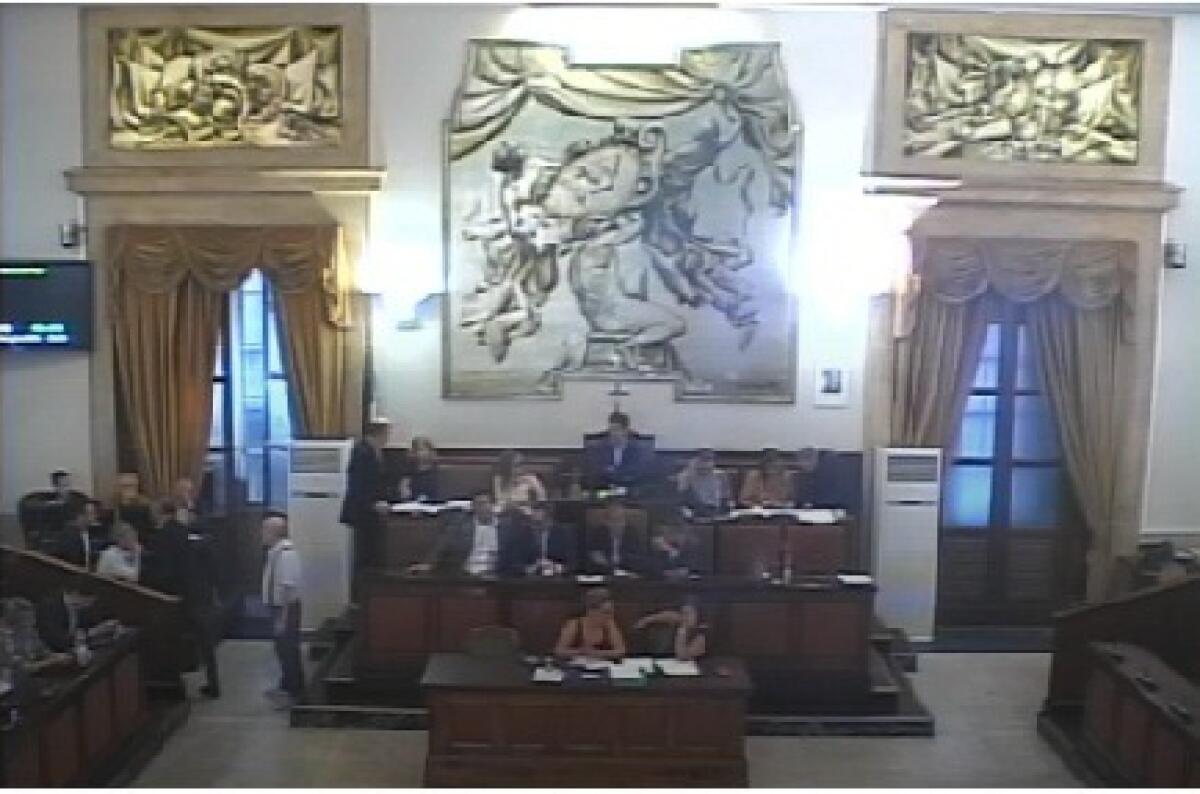 Approvato nuovo regolamento taxi e due mozioni dal Consiglio comunale di Catania - 