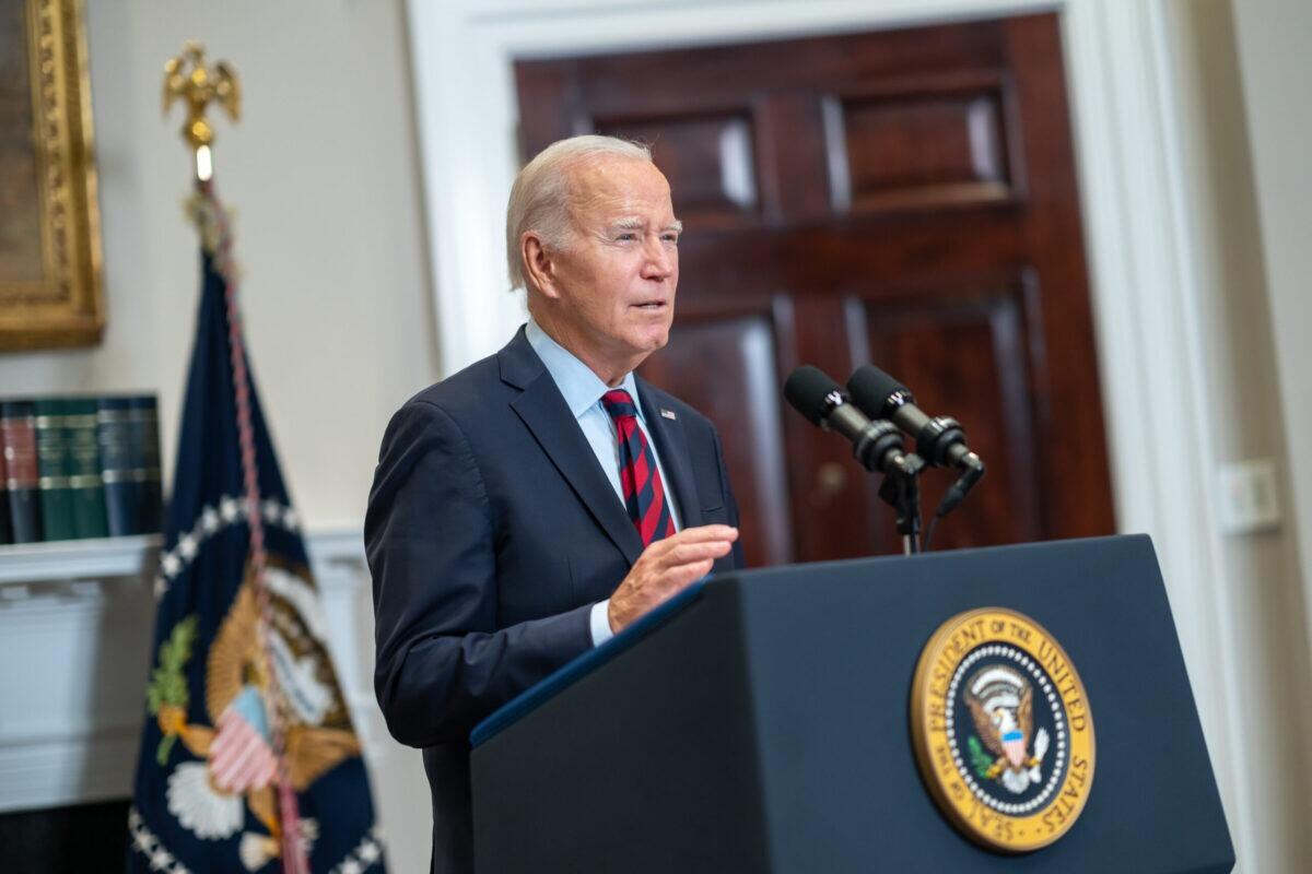 Attentato a Trump: Biden annuncia il potenziamento delle misure di sicurezza a partire da domani - 