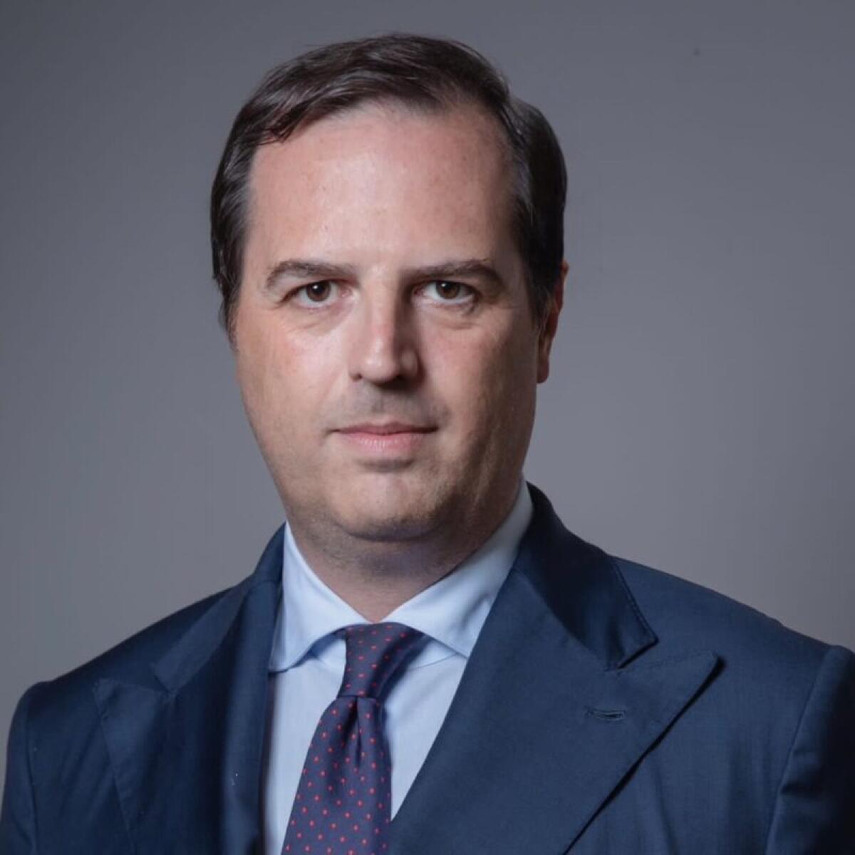 Nuovo Assessore all'Economia: Alessandro Dagnino al Palazzo d'Orleans, nomina di Schifani. - 