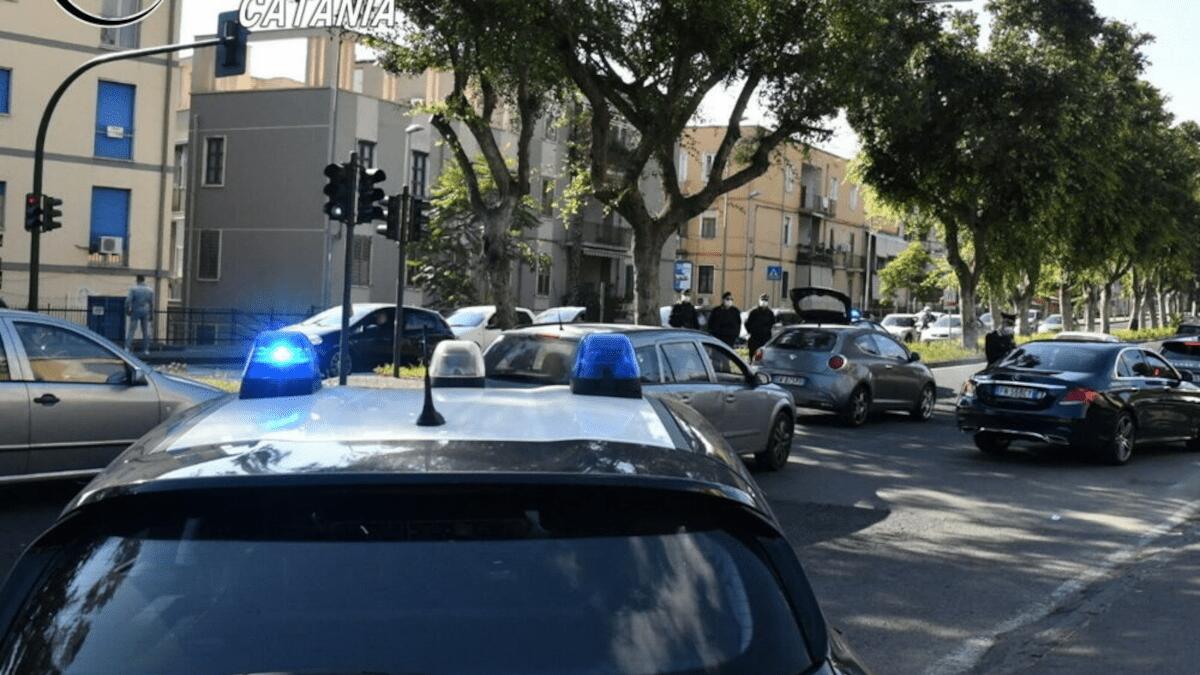 Uomo confuso in strada e in gravi condizioni nel Catanese: probabilmente vittima di pestaggio   - 