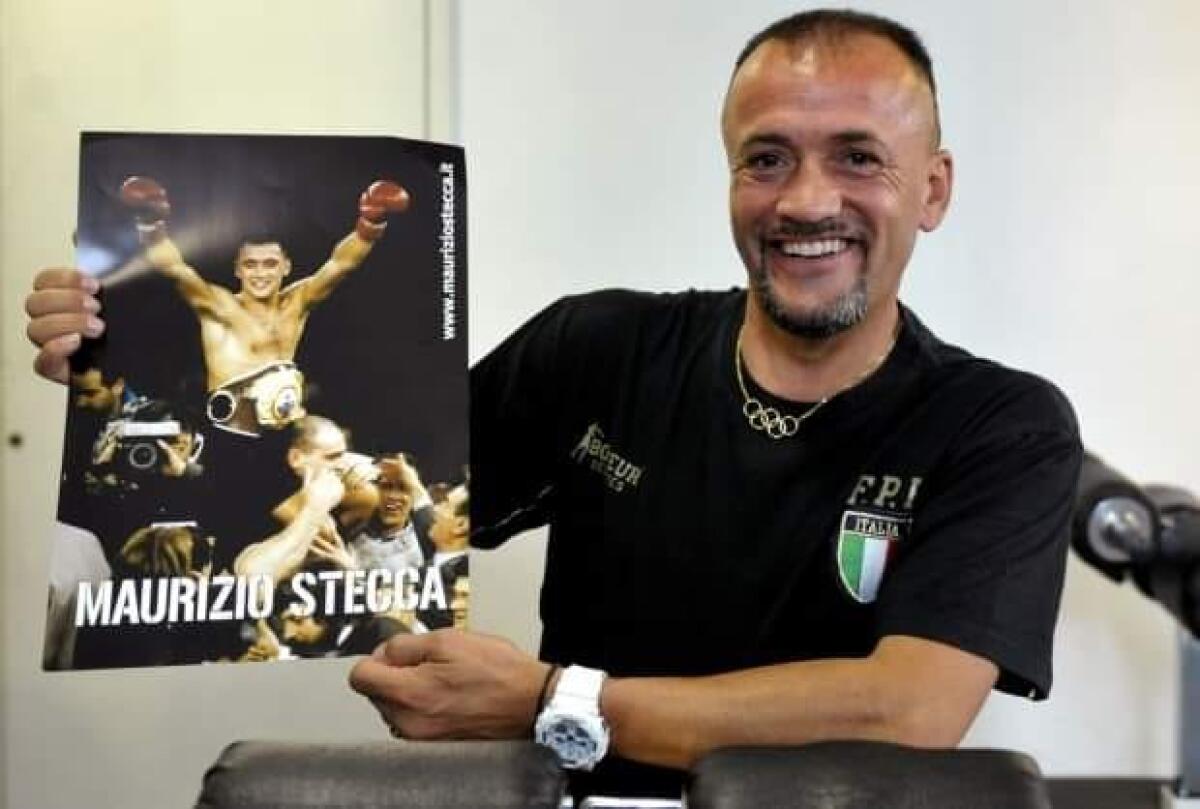 Maurizio Stecca, l'oro olimpico di boxe, analizza il pugilato italiano a Parigi e parla di Imane Khelif e della necessità di rispetto, ricordando la sua esperienza di diverso. - 