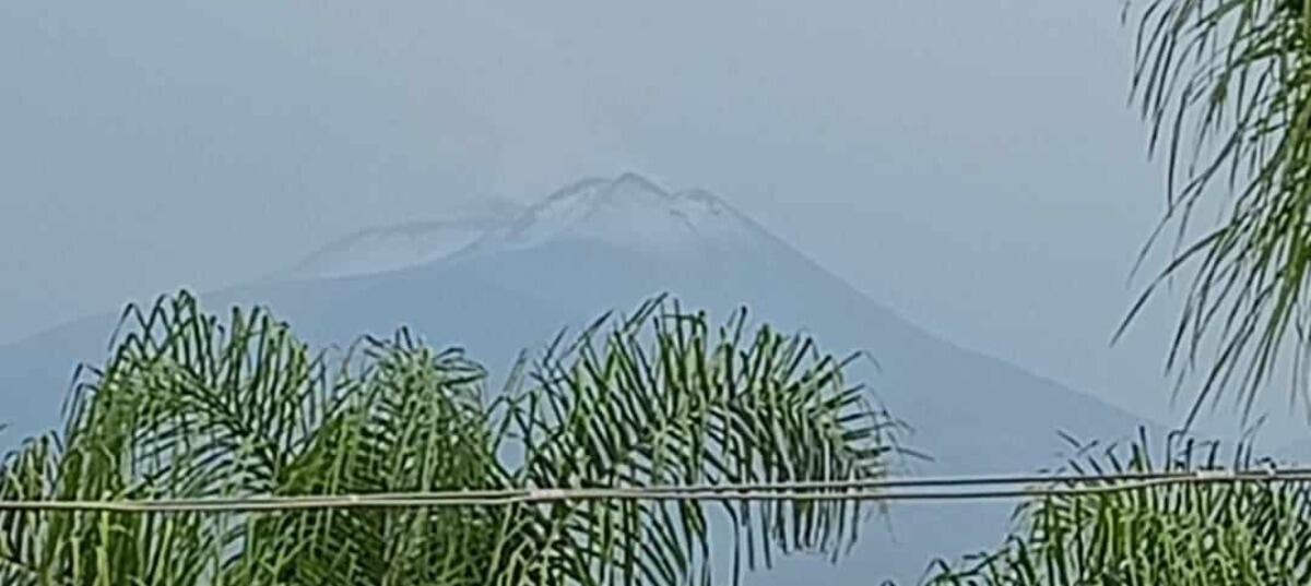 Neve ad Agosto, l'Etna si imbianca ad alta quota - 