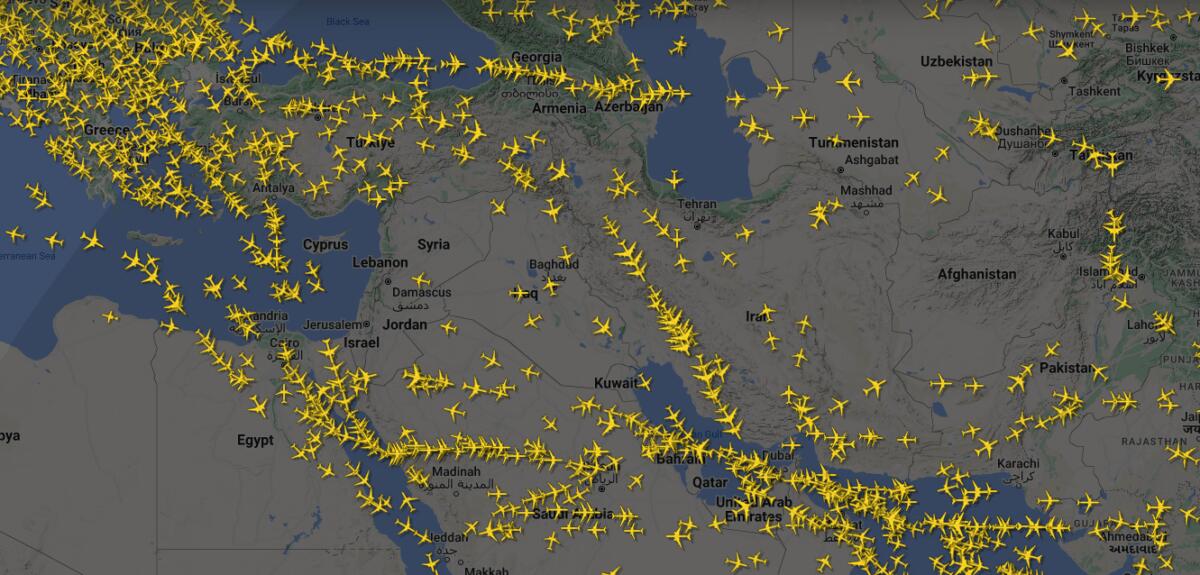 Iran lancia un avvertimento alle compagnie aeree: evitate il suo spazio aereo stanotte! - 