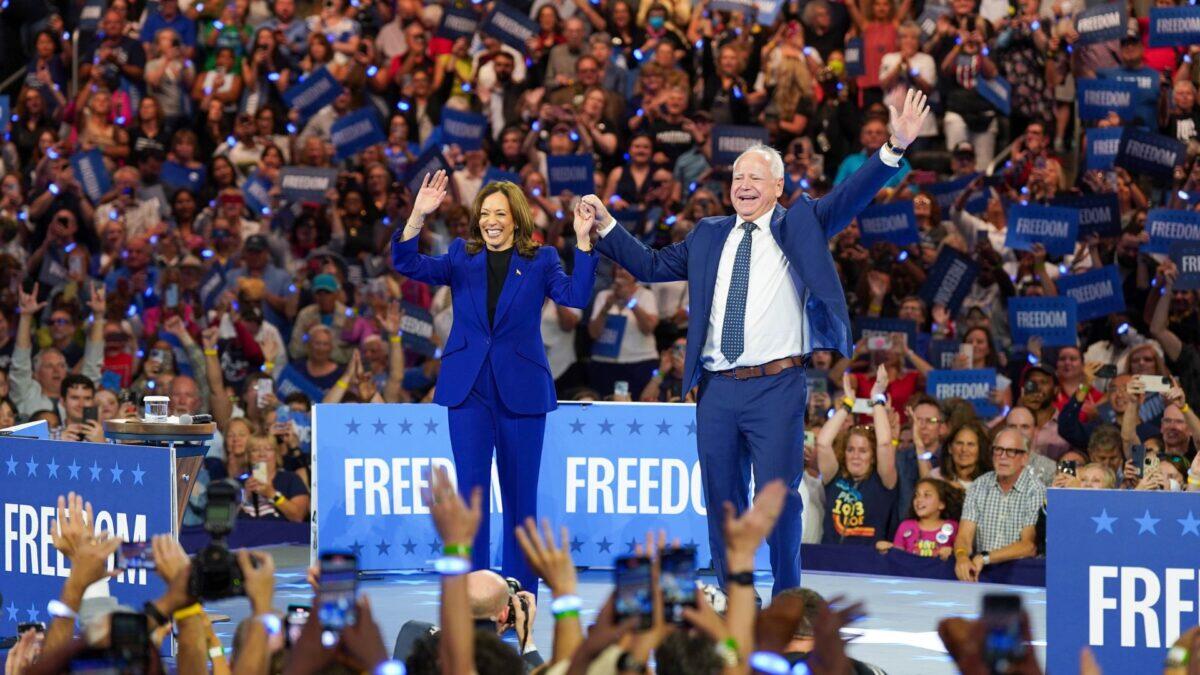 VIDEO: Tim Waltz, il coach, si unisce a Kamala Harris come vice: È il momento della squadra vincente! - 