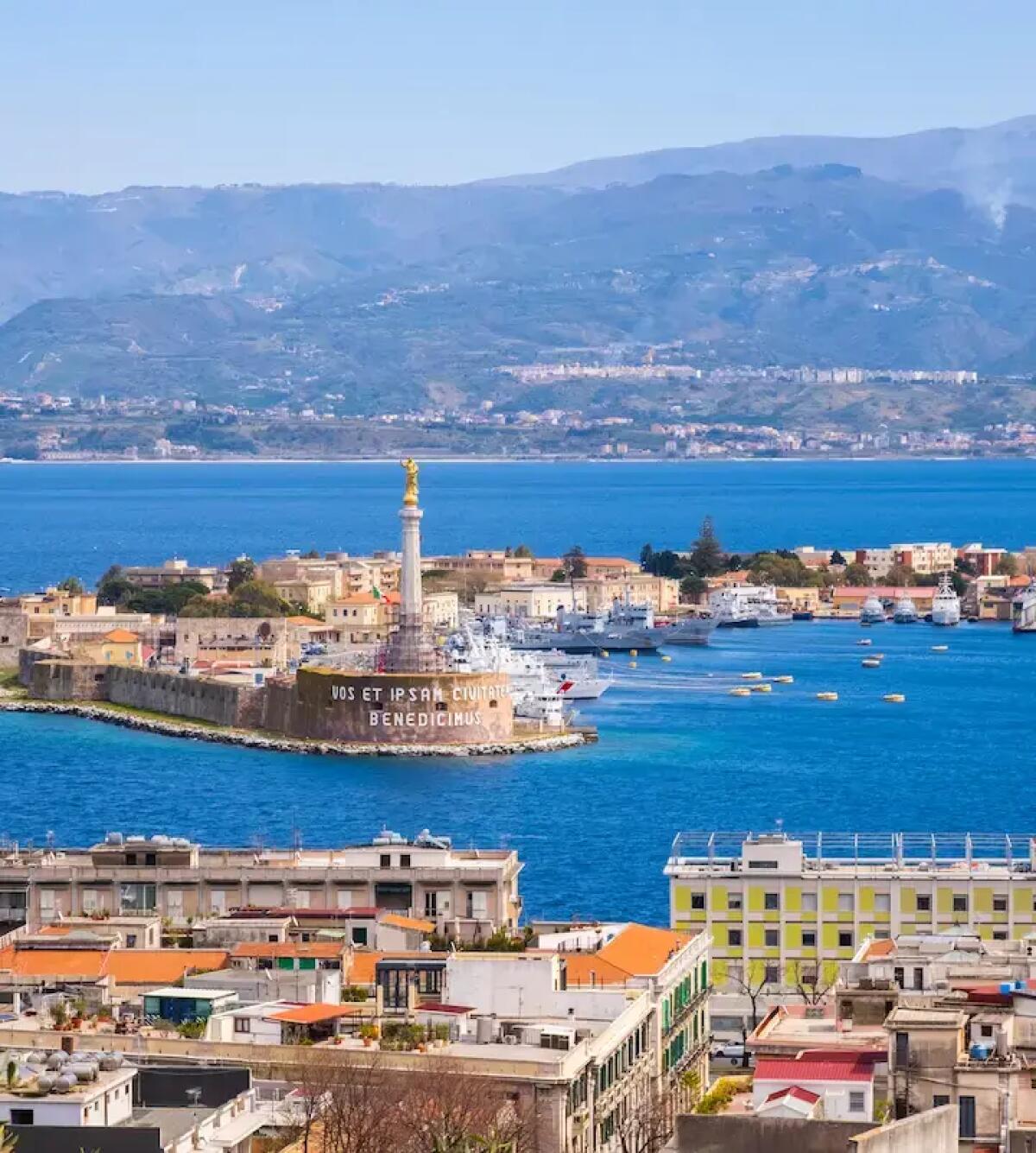 Il 9 agosto vivi la Passeggiata dei Giganti, il 10 agosto unisciti alla XVI edizione della Rievocazione dello sbarco di Don Giovanni D'Austria e l'11 agosto non perderti il corteo dei Ceri votivi: scopri la viabilità per non perderti questi eventi imperd - 