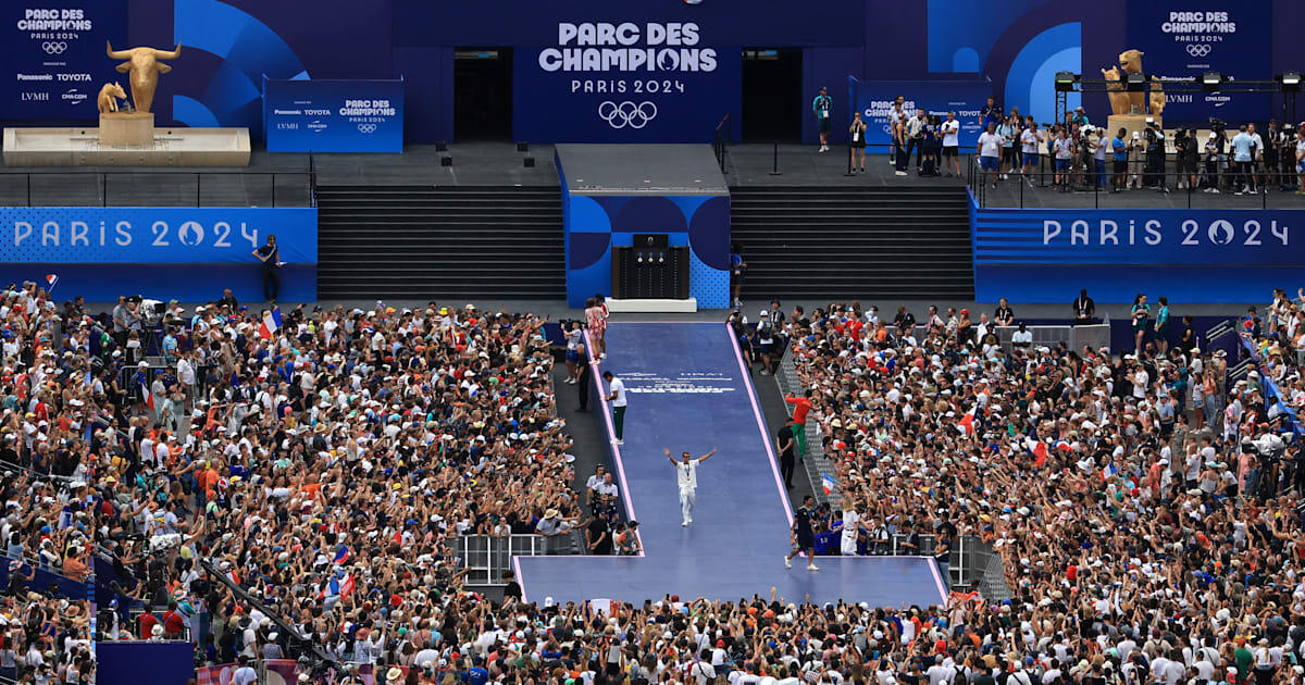 Parigi 2024: sorprendi con 7 proposte di matrimonio, delizia il palato con 4.000 dolci al giorno e scopri come la Torre Eiffel pesa 91 chili nelle medaglie… esploriamo insieme i numeri incredibili dei Giochi Olimpici! - 