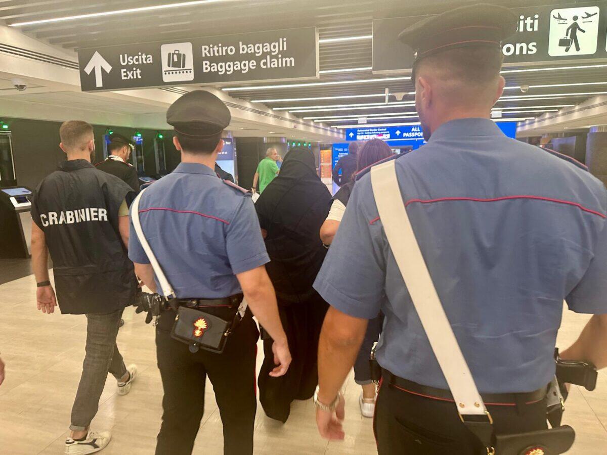 Saman, l'arrivo in Italia della madre Nazia Saheen! Scopri di più nel nostro video! - 