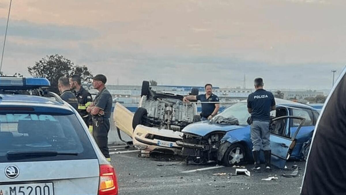 Incidente stradale sulla Catania-Siracusa presso Ikea: tre feriti, uno in codice rosso - 