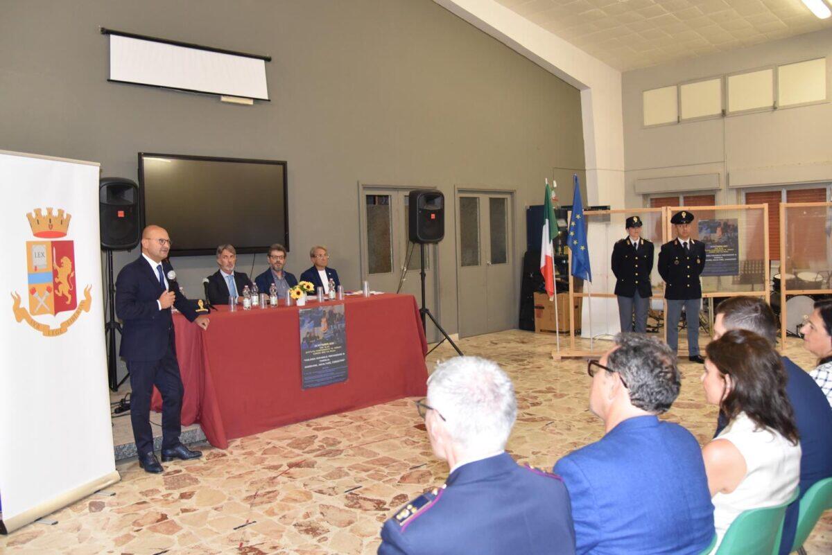 Insieme per la Legalità: La Polizia di Stato e le Famiglie Unite contro la Violenza Giovanile - 