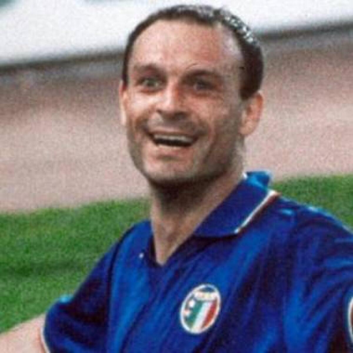 Ultimo Saluto a Totò Schillaci: Camera Ardente al Barbera dalle 16! - 