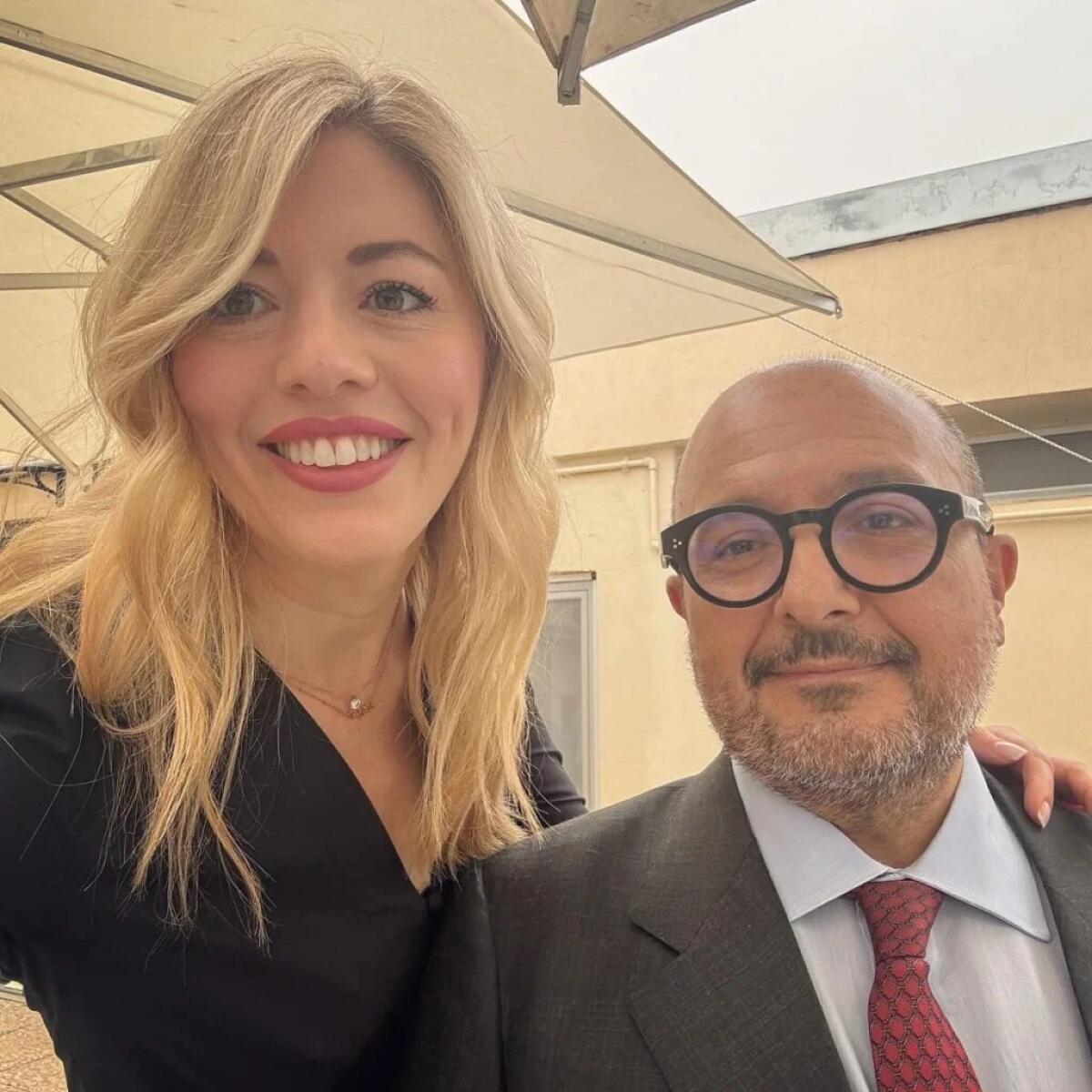 La consigliera di Sangiuliano, che lavora gratuitamente, contraddice il ministro e svela sui social i documenti riservati del G7 Cultura: i viaggi sono stati pagati dal Mibac! - 