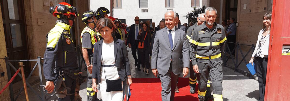 Il Ministro dell'Interno Matteo Piantedosi incontra il Comando Provinciale dei Vigili del Fuoco di Palermo - 