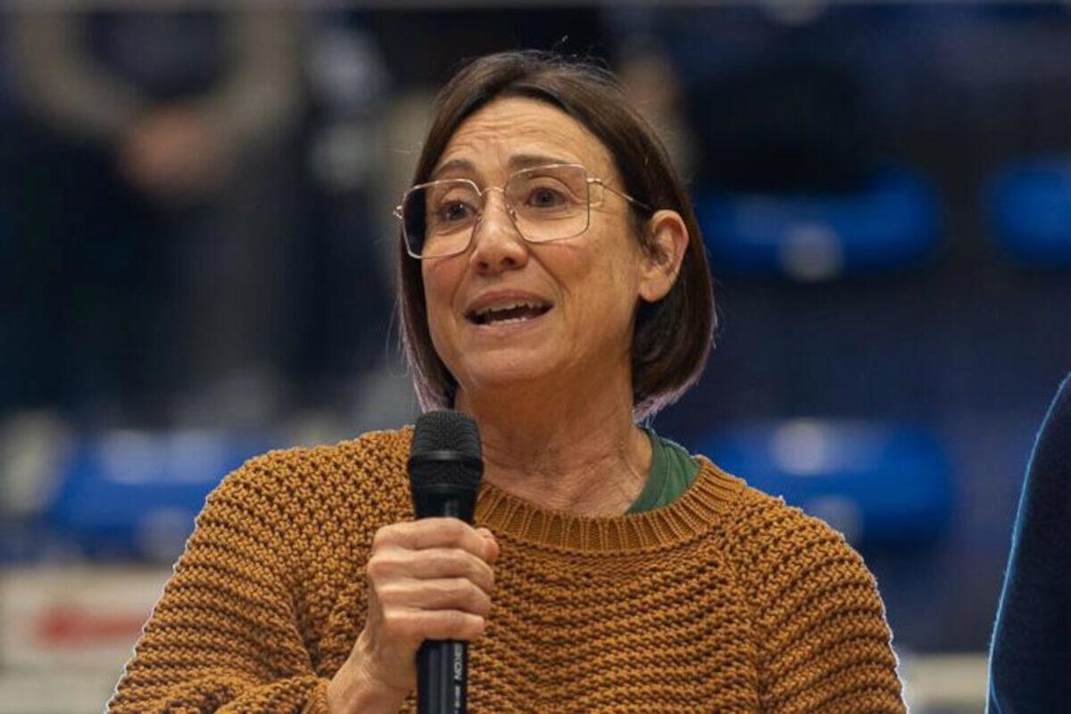 Inizia l'Avventura in Serie B: La Presidente Sabbatini Invita i Tifosi a Sostenere la Virtus Ragusa! - 